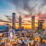 Downtown Retreat - Location - Comfort - Style
